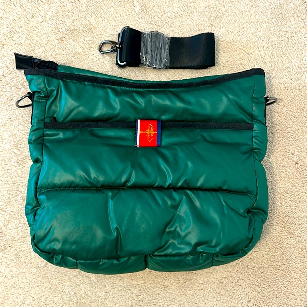 Pretty Rugged Gear puffer bag